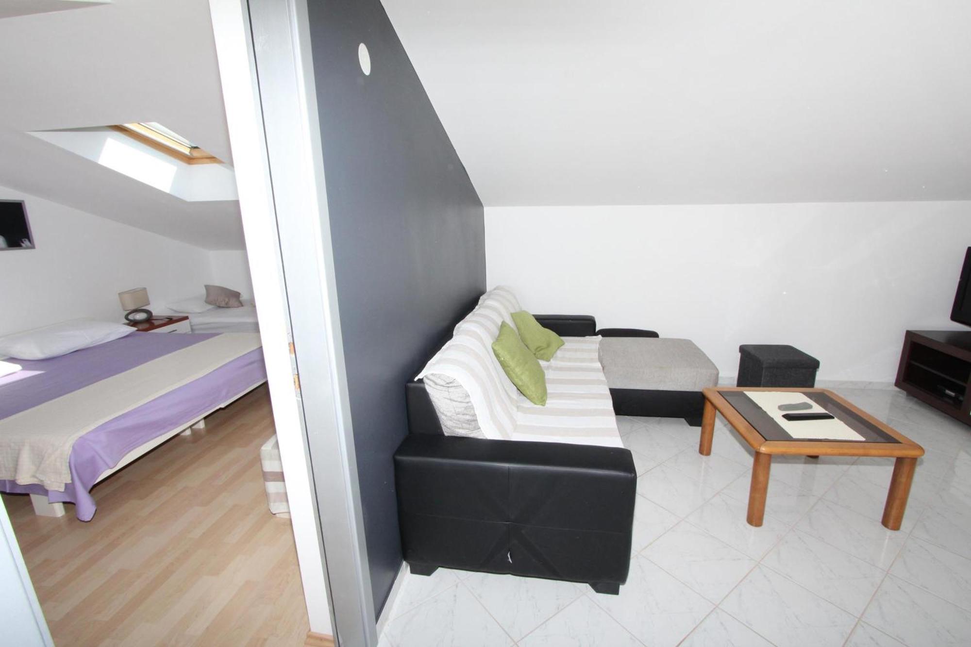 Rooms And Apartment Luana Rovinj Exterior foto
