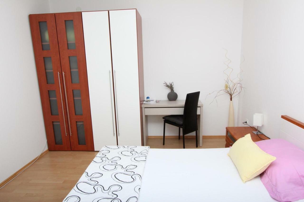 Rooms And Apartment Luana Rovinj Exterior foto